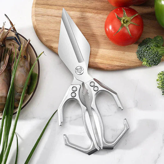 Multifunctional heavy duty scissors